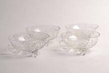 FOOTED CLEAR GLASSES - SET OF FOUR